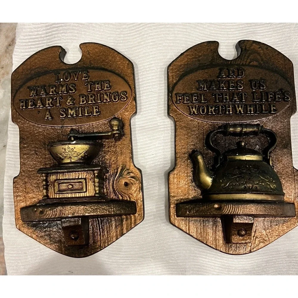 Charming VTG 1978 MILLER STUDIO, CHALKWARE KITCHEN WALL PLAQUES Love Warms